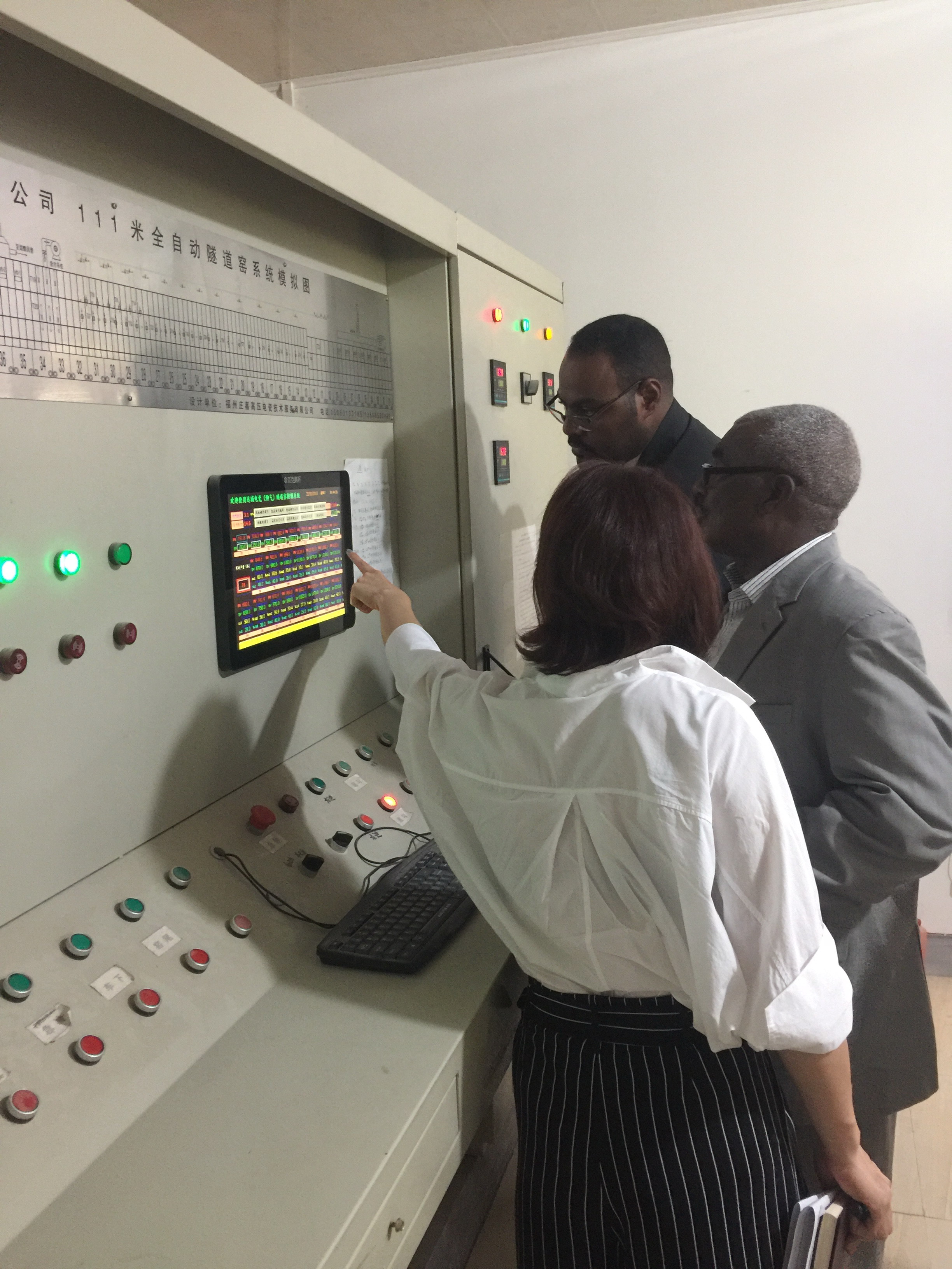 Our company has successfully passed the factory acceptance of Sudan Electric Power Bureau